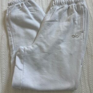 ALO Yoga Accolade Sweatpants White Joggers Size Large